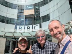 De la Onda Corta al Multimedio. Crónica de un diexista en Londres.