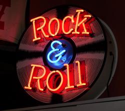 127. Rock & Roll: Un muerto muy saludable